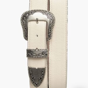 Vince Camuto Wester Buckle Vanilla Belt 44"